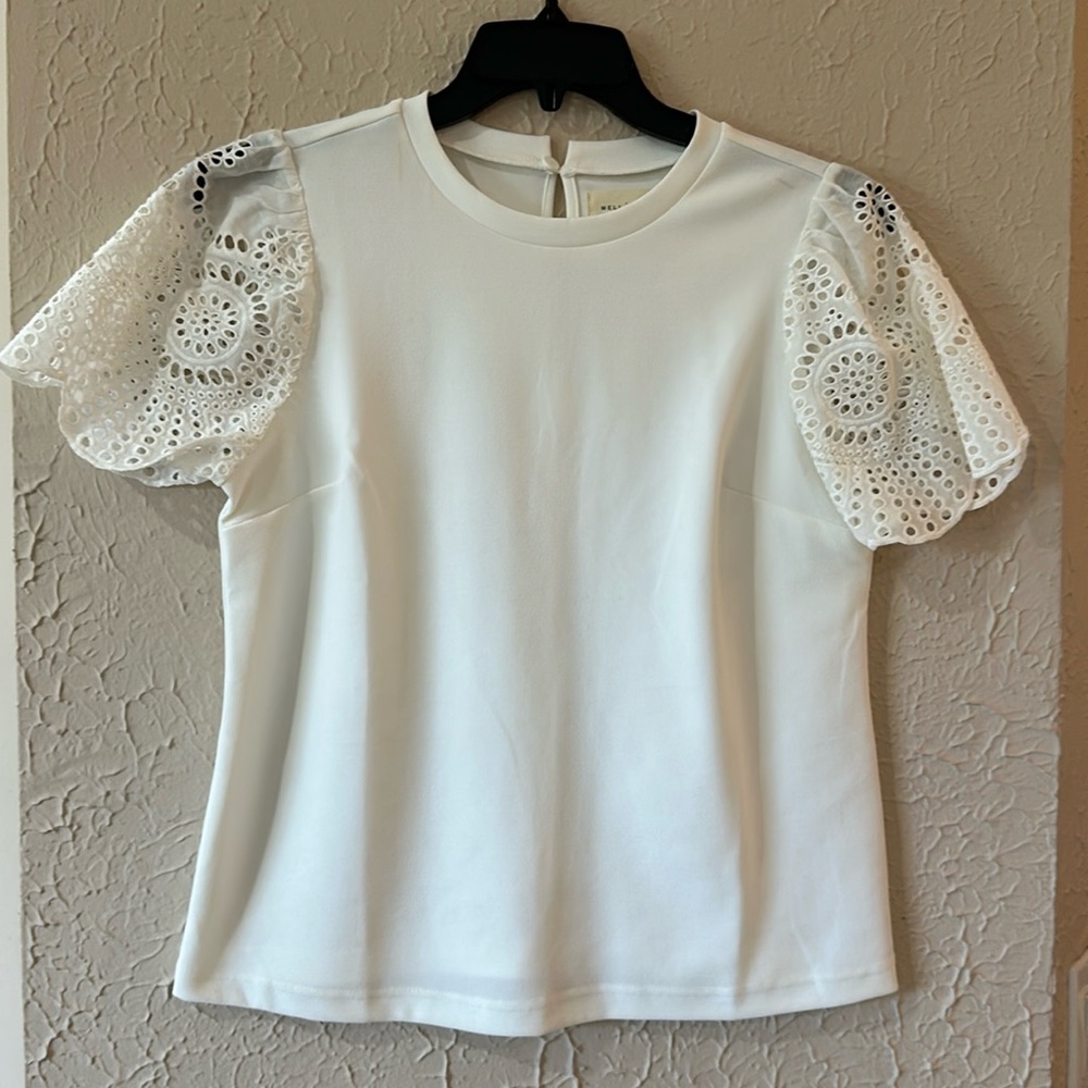 MELLODAY White eyelet sleeve white blouse